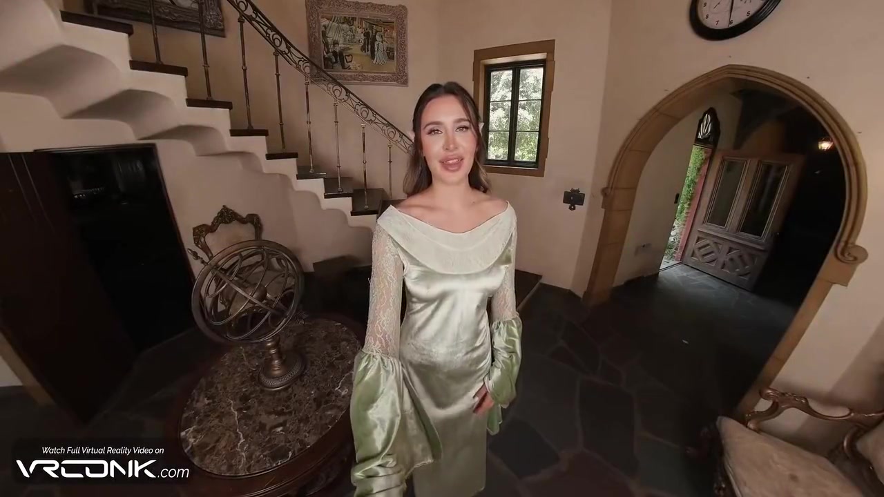Horny Elf Arwen Sucks Huge Dick And Balls In The Lord Of The Rings Cosplay Parody Pt.2 - Ella Reese And August Skye
