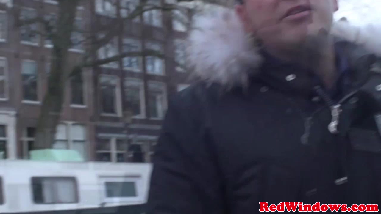 Real dutch hooker getting rimmed