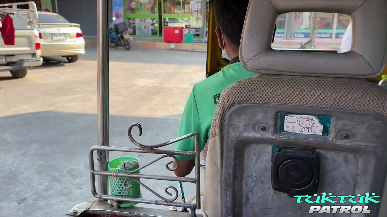 Cock Loving Thai