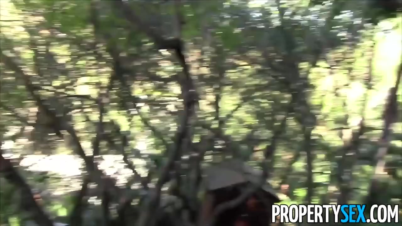 PropertySex Rookie Real Estate Agent Fucks at Open House Homemade Sex