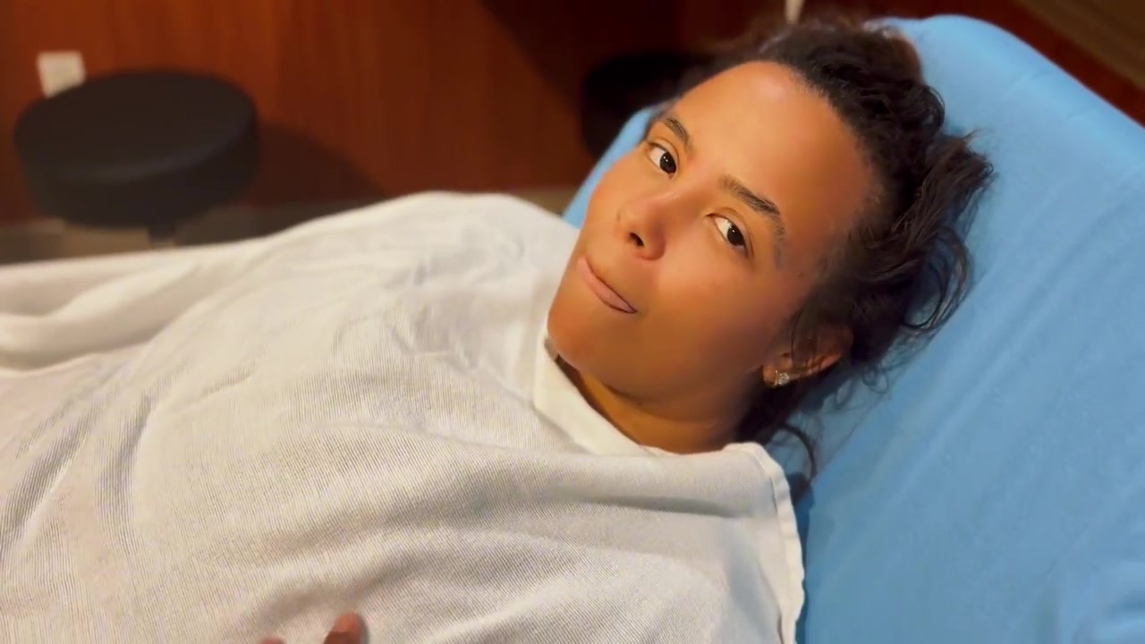 Wife Cheats On Her Husband While In The Er