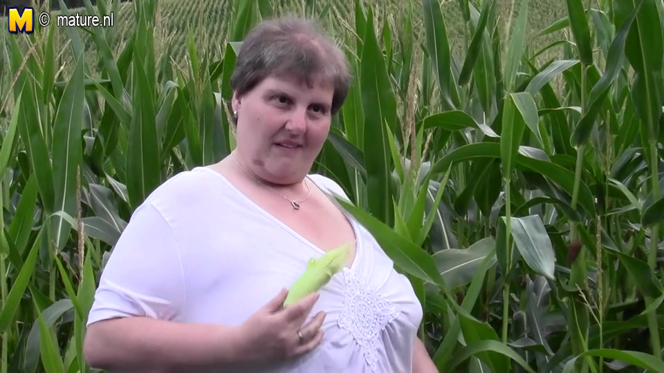 This Big Mama Loves To Play In A Cornfield - MatureNL