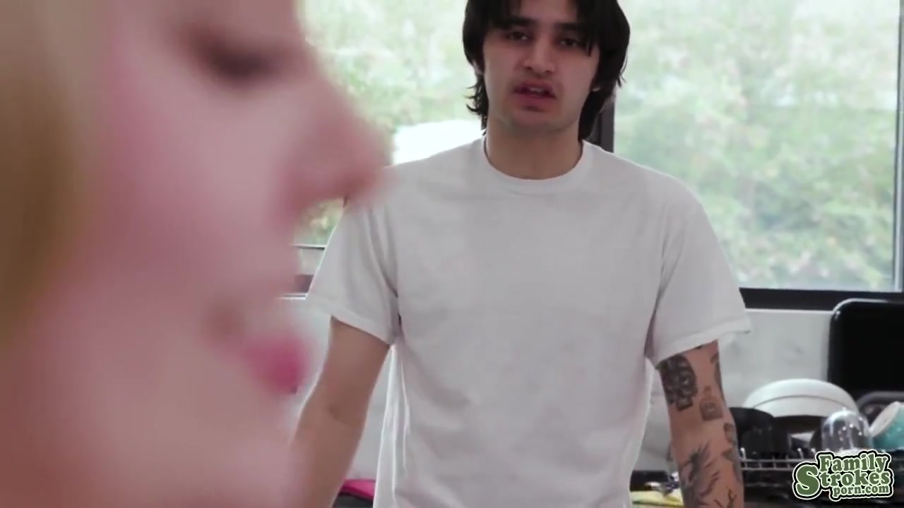 Elias Fucked His Own Stepsister Haley And Coco - Haley Spades And Coco Lovelock