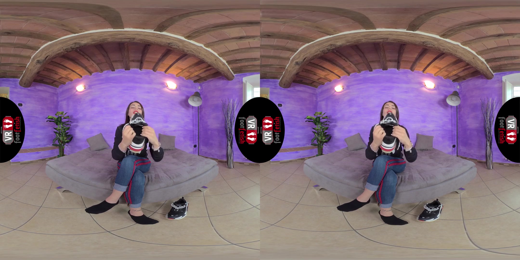 Beautiful Petra Wants You To Sniff Her Shoes And Smelly Feet - Virtual Reality Foot Fetish