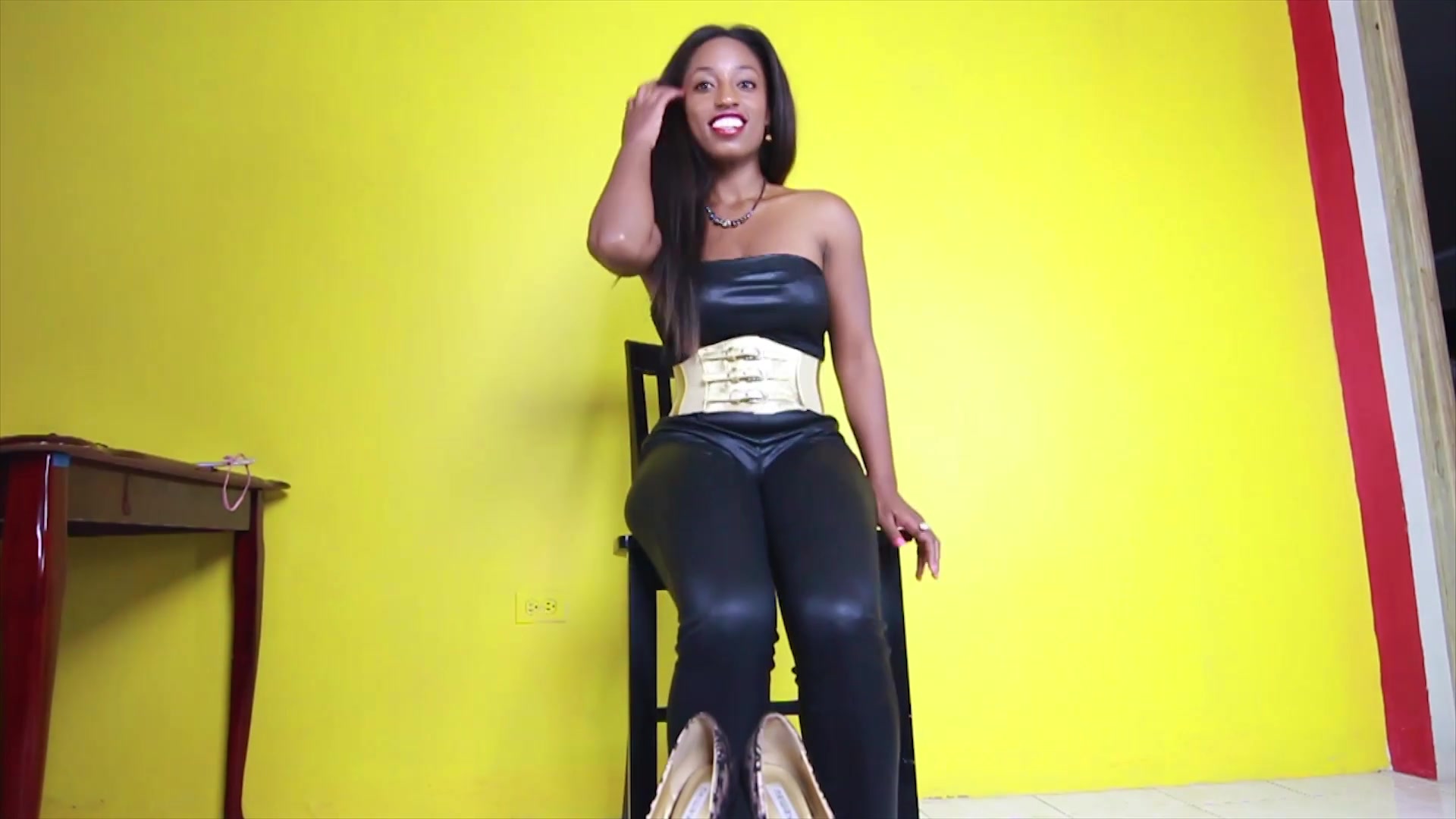 Worship My Dirty Shoe - Sex Movies Featuring Empress Jess
