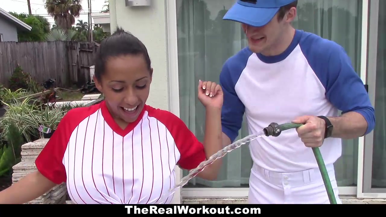 TheRealWorkout - Busty Latina Loves To Play with Balls