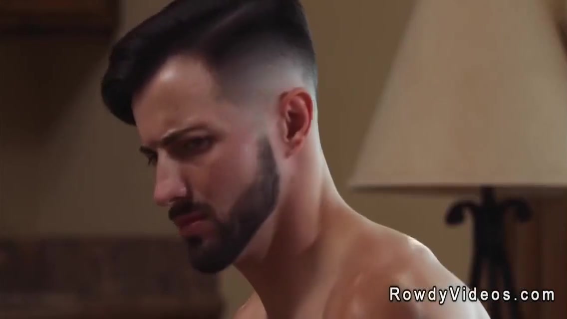 Dude Fucks Tattooed Stranger At His Home 6 Min