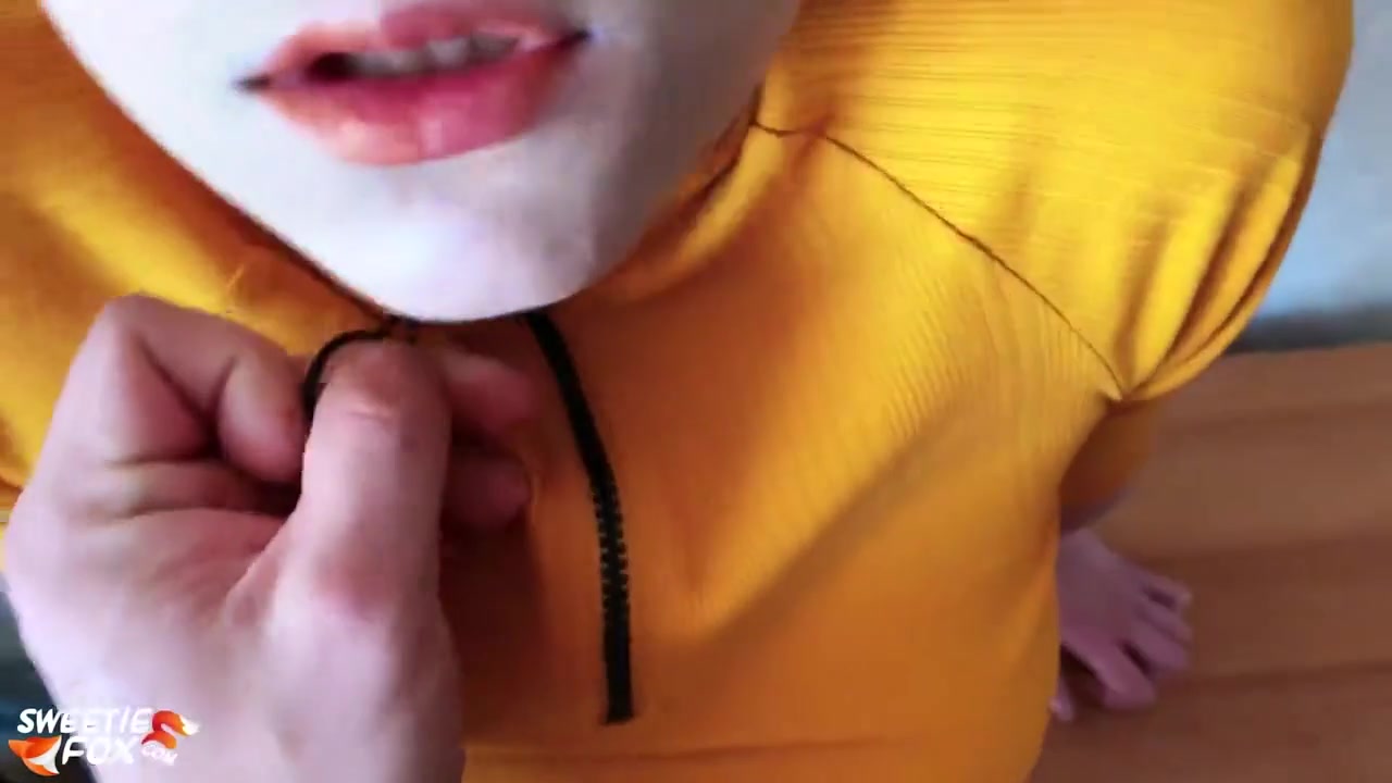 Babe Deepthroat And Cowgirl On Dick In Yellow Dress And Torn Tights