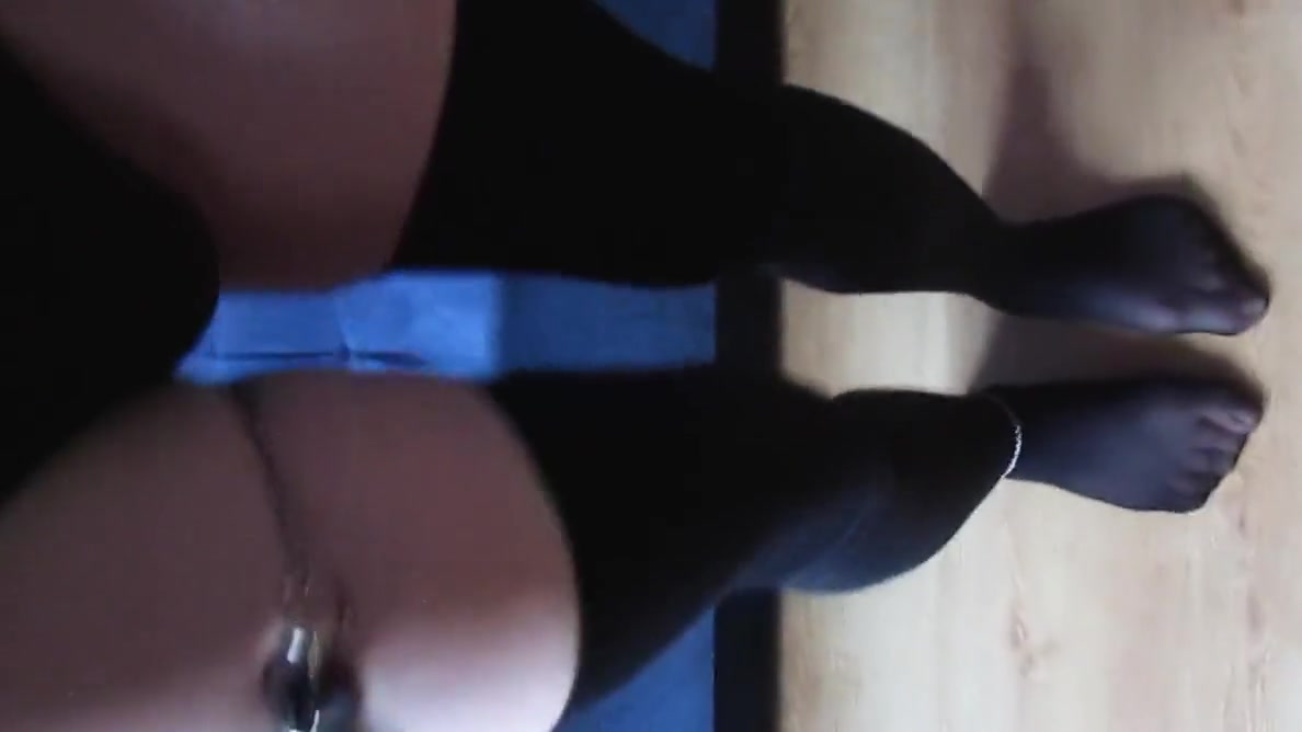 Horny Slut Eluna 84 In Black Tights