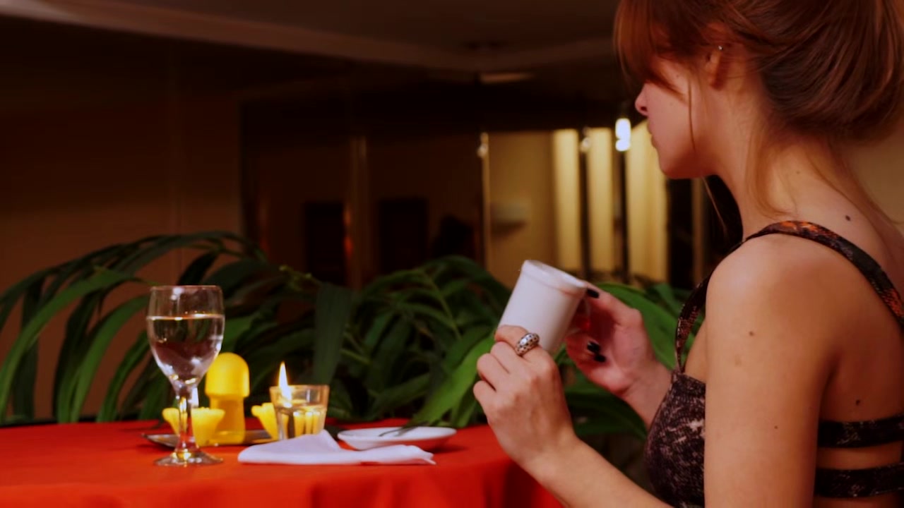 Coffee Break 2 - Clara D - TheLifeErotic