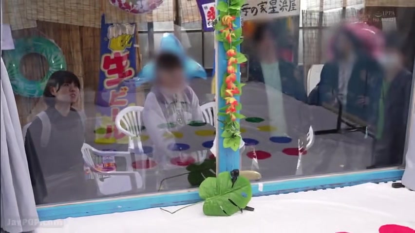 250119エロギャルとツイスターゲームb4