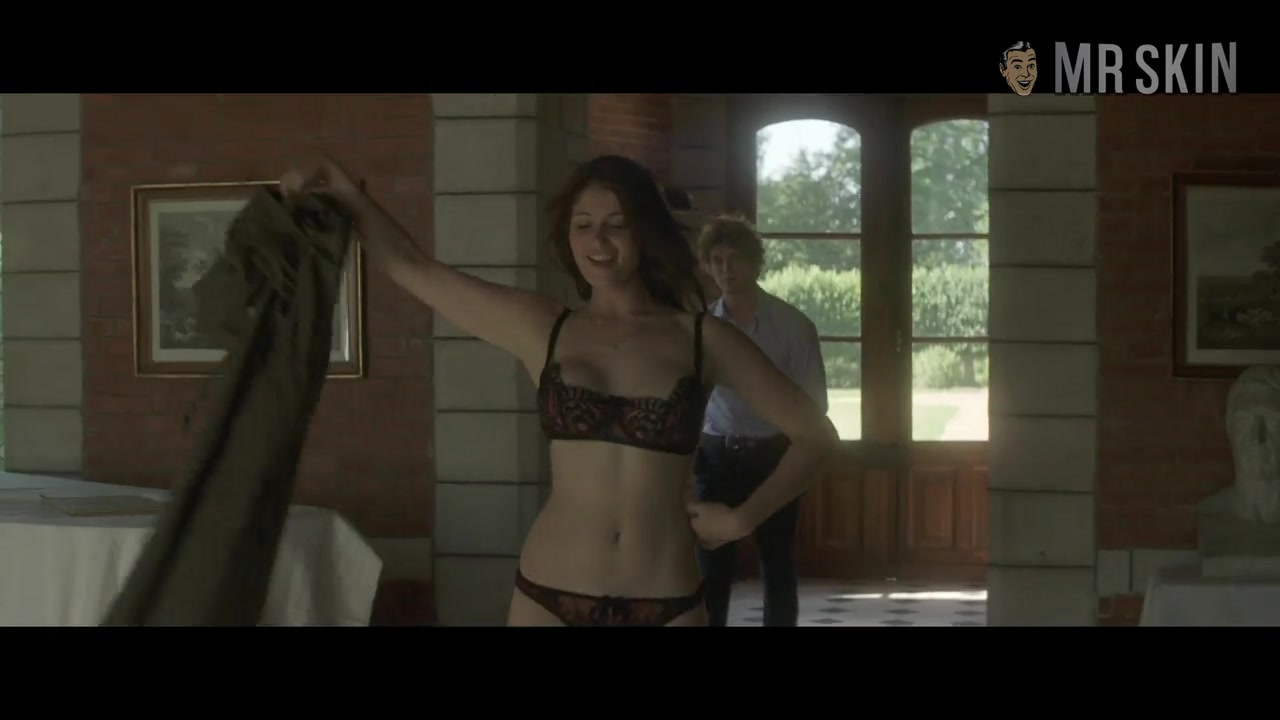 Best Of: Gemma Arterton - Mr.Skin