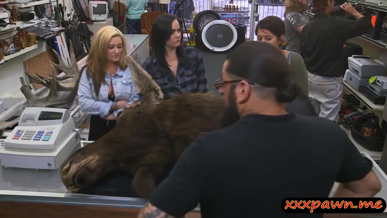 Lesbian Couple Fucking With Nasty Pawn Guy In Storage R
