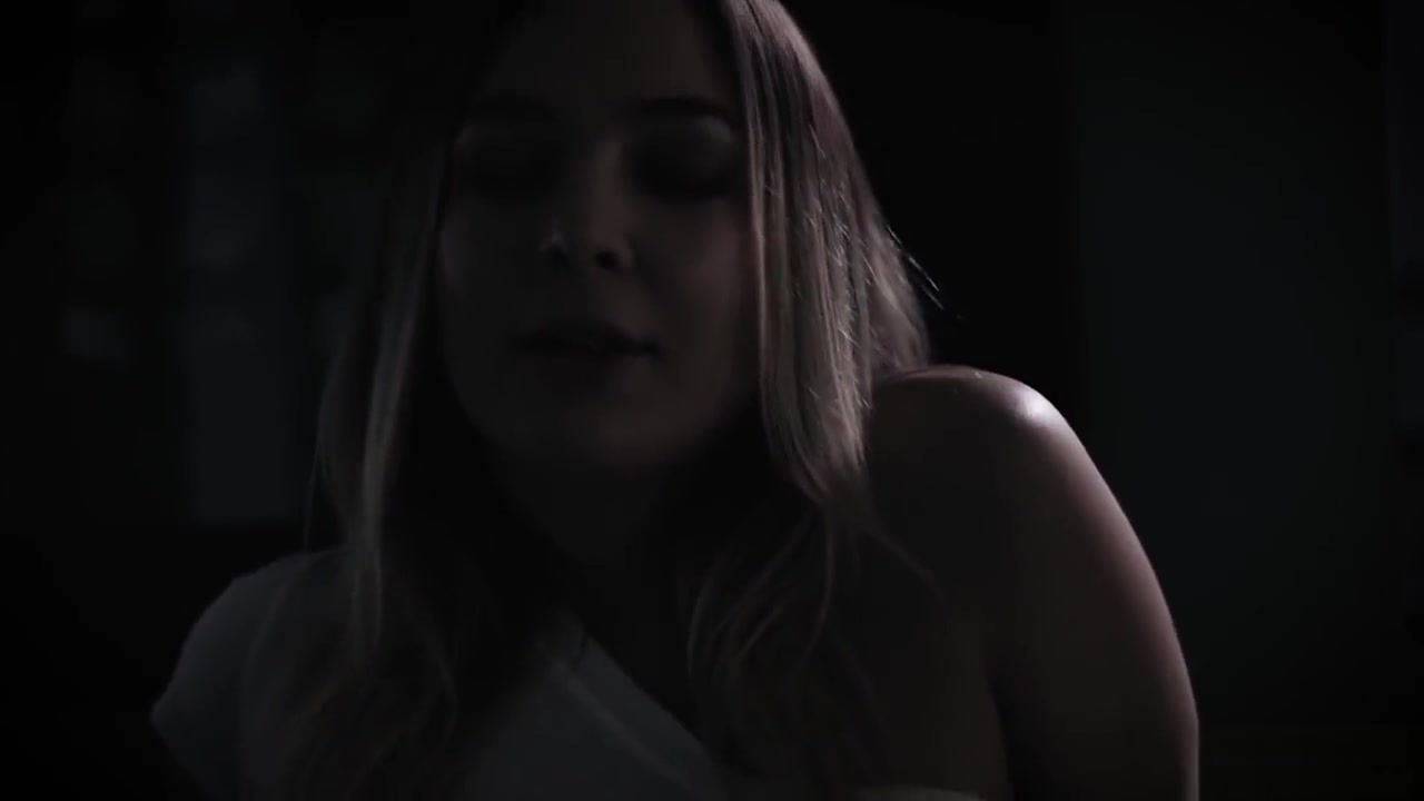 Horny blonde stepsister tricks her bro into taboo sex