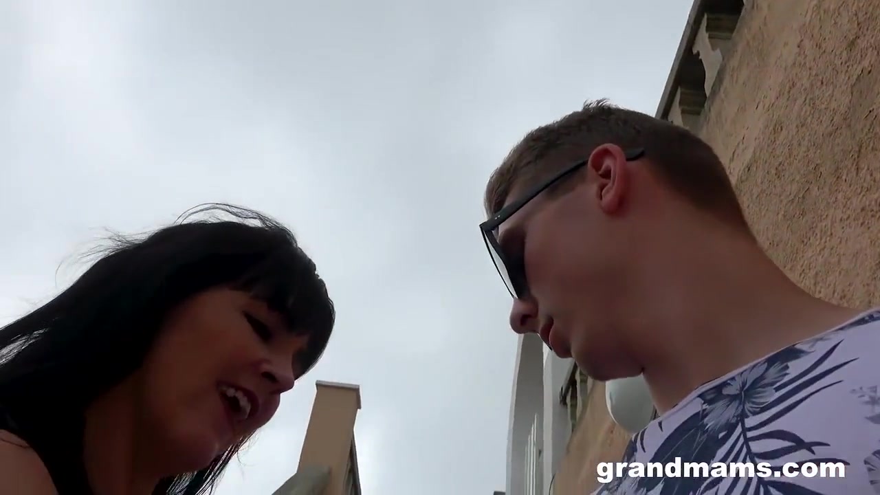 Montse Swinger And Grand Mams - Boy Hunting Milf In Spain