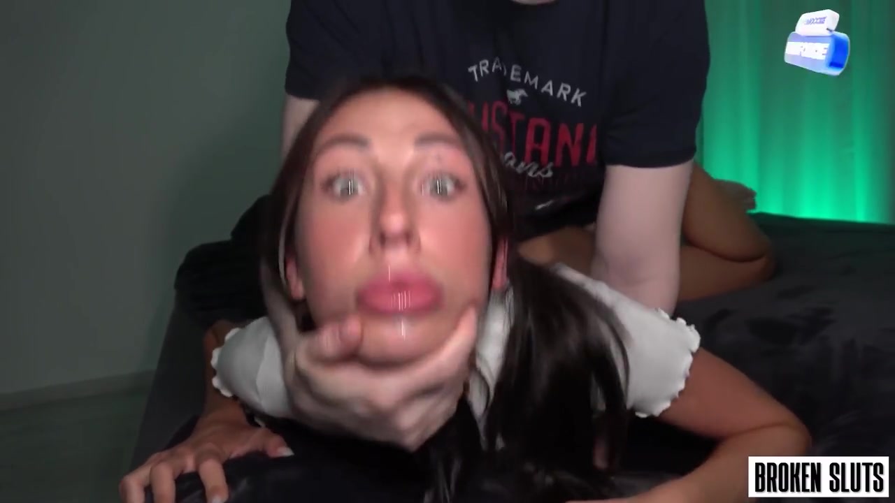 Juicy Alison And Pussy Juicy - Her Throat Feels Better Than Her Pussy