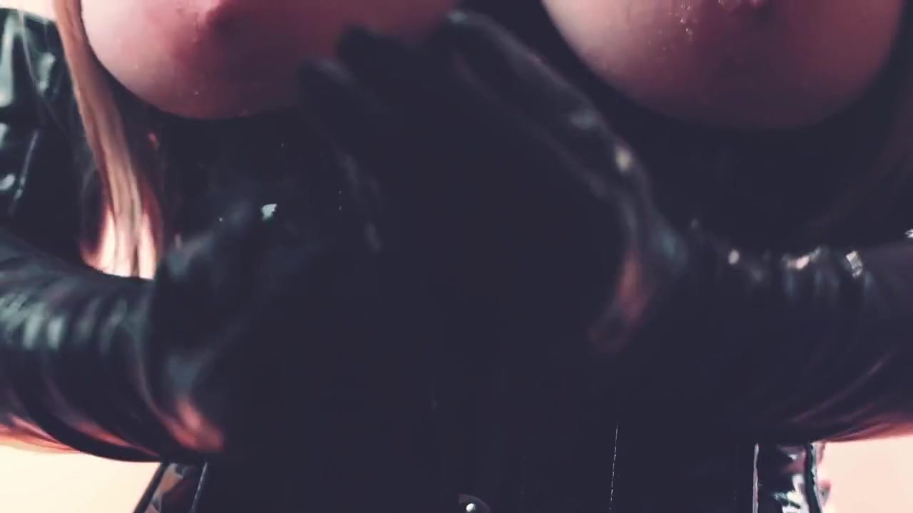Pussy Play Sweet Milf Loves Stockings And Pvc Fetish Clothes!
