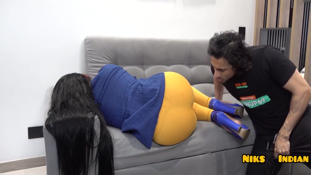 बड Pड वल भभ ज रज पडसय स चत और Pड मरवत ह 10 Min - Britanny Osorio, Niks Indian And Rough Sex