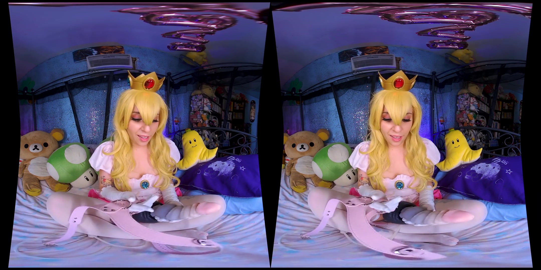 Princess Peach's Royal Cream; Video Game Cosplay Solo