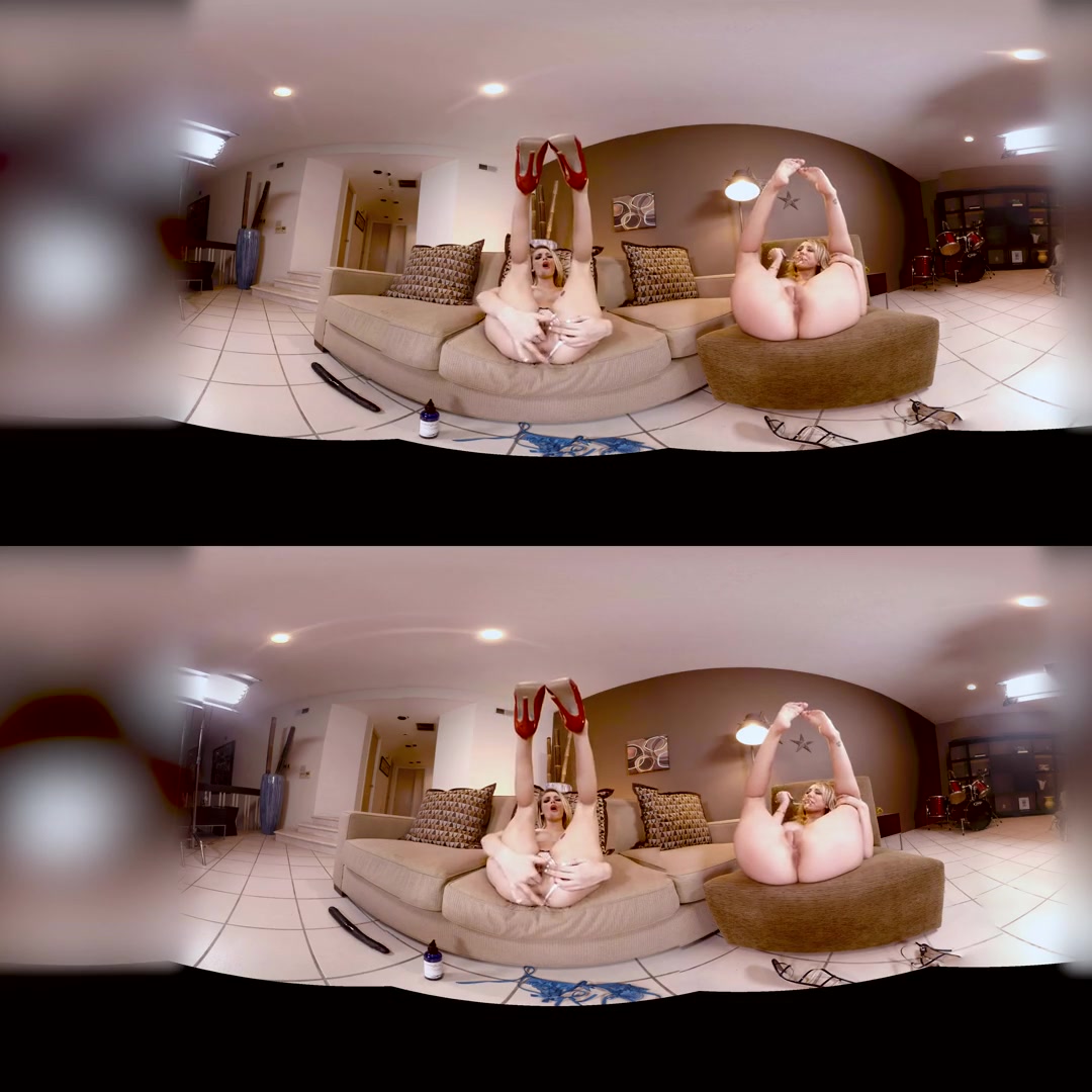 Brett Rossi & Blake Eden in Girls Do it Better - HoloGirlsVR
