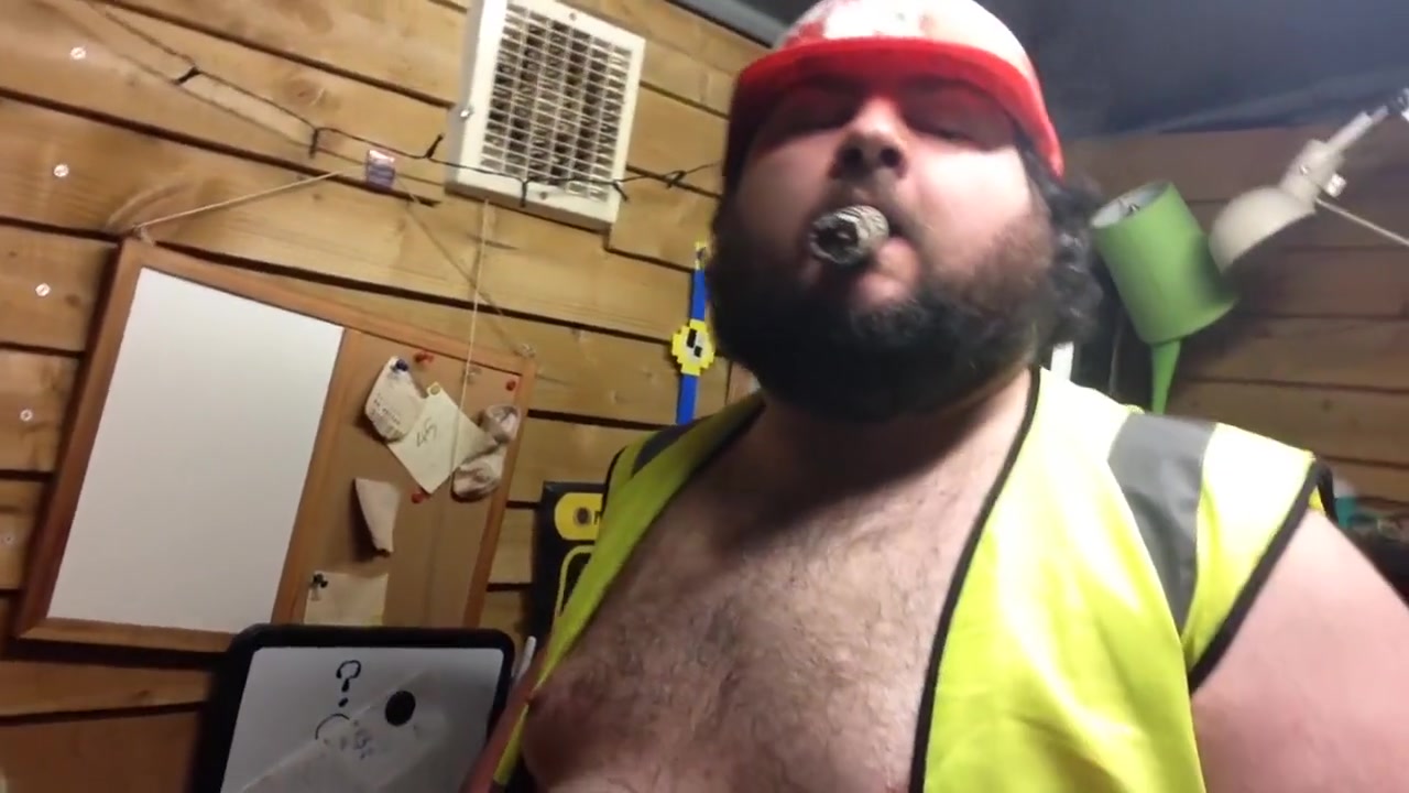 Oiled Worker Clip