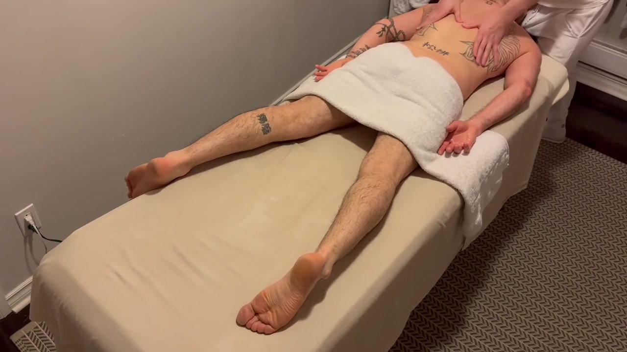 Construction Worker Gets Deepest Massage Possible From A Young Masseur