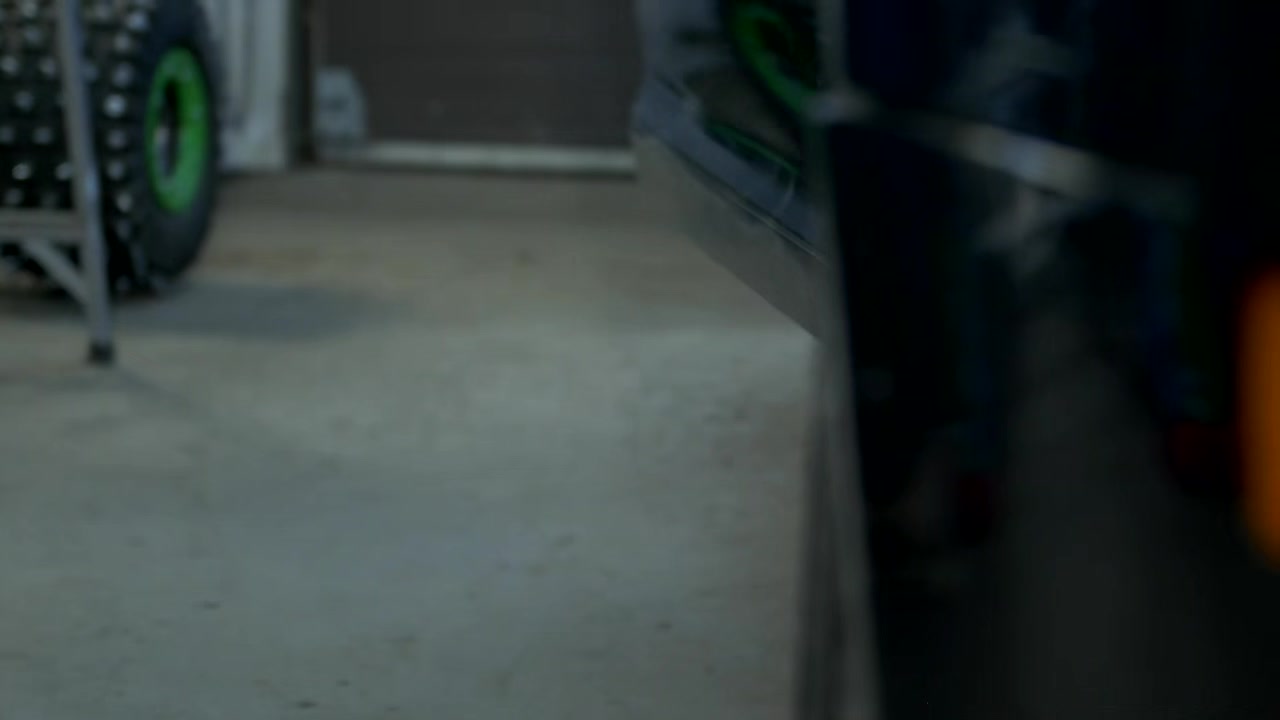 Triple Lesbians In The Garage - AD4X