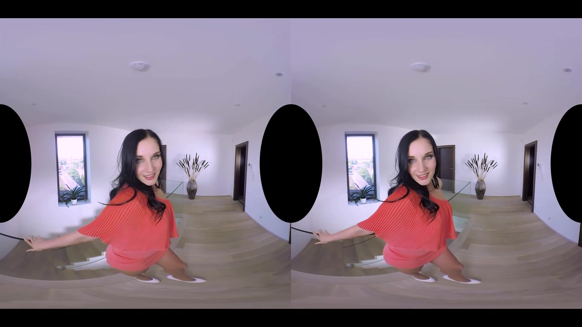 Lucia Does It All - RealityLovers