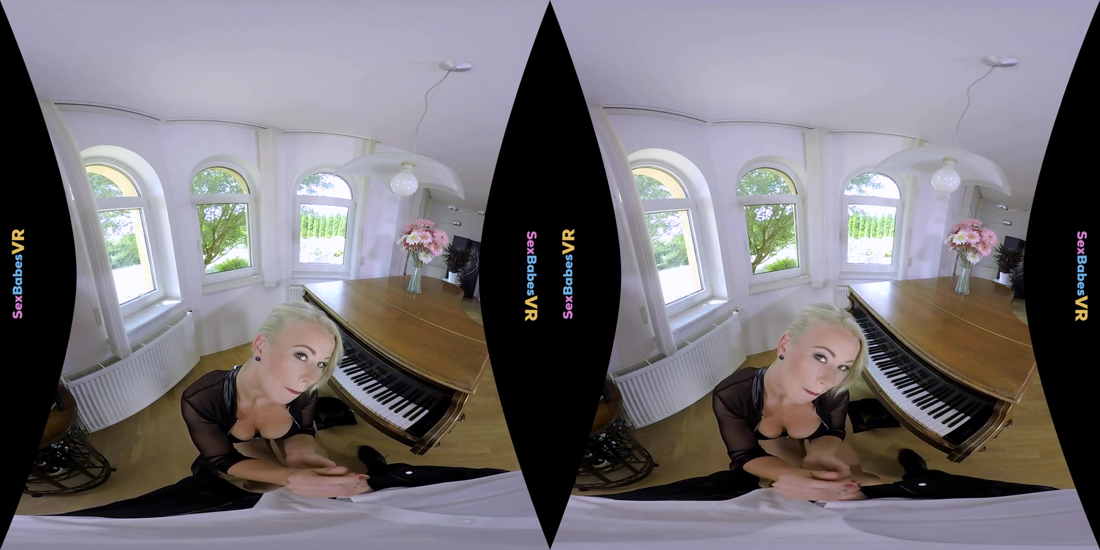 Licky Lex in The Pianist - SexBabesVR