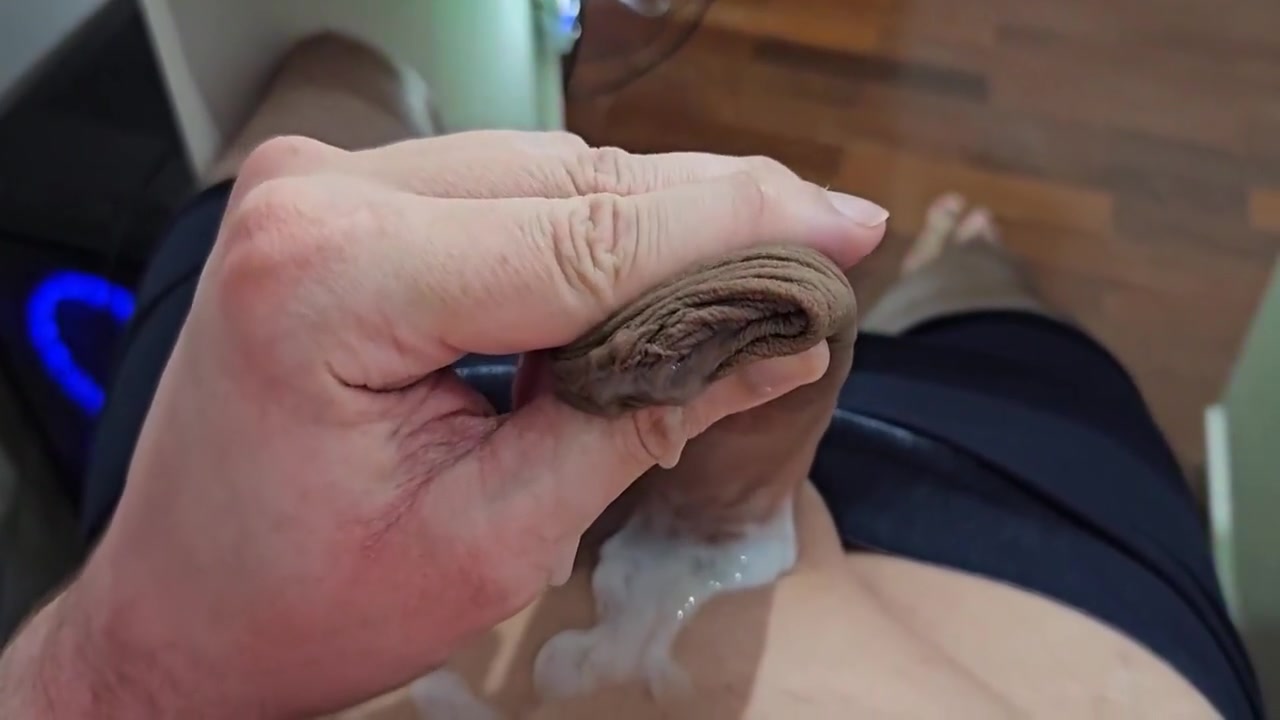 Novinho Da Piroca Enorme Latejante Se Masturbando E Gozando 5 Min