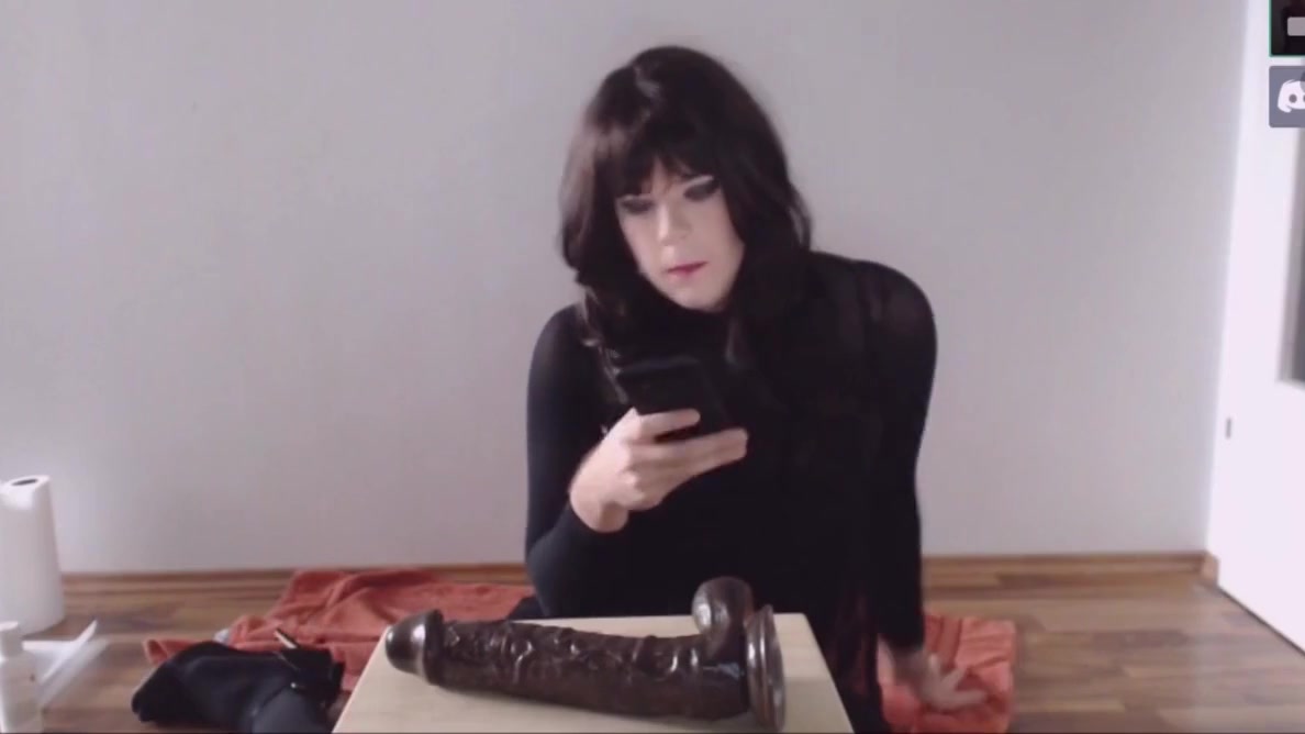 White Sissy Fagg fucks Boipussy with BBC on cam for Step daddy 01