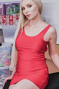 Natasha James