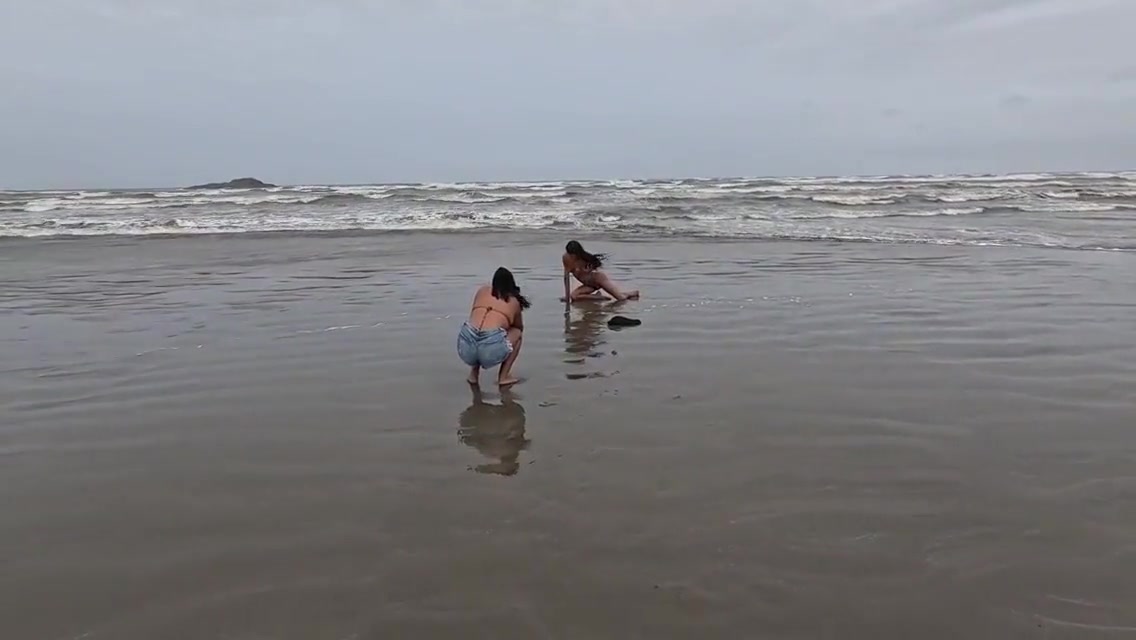 Trans E Casal Mattos: Putaria Sem Limite, Leitada No Cu E Nudez Na Praia - Nicoly Mattos, Suzy Guedes And Lukas Zaad
