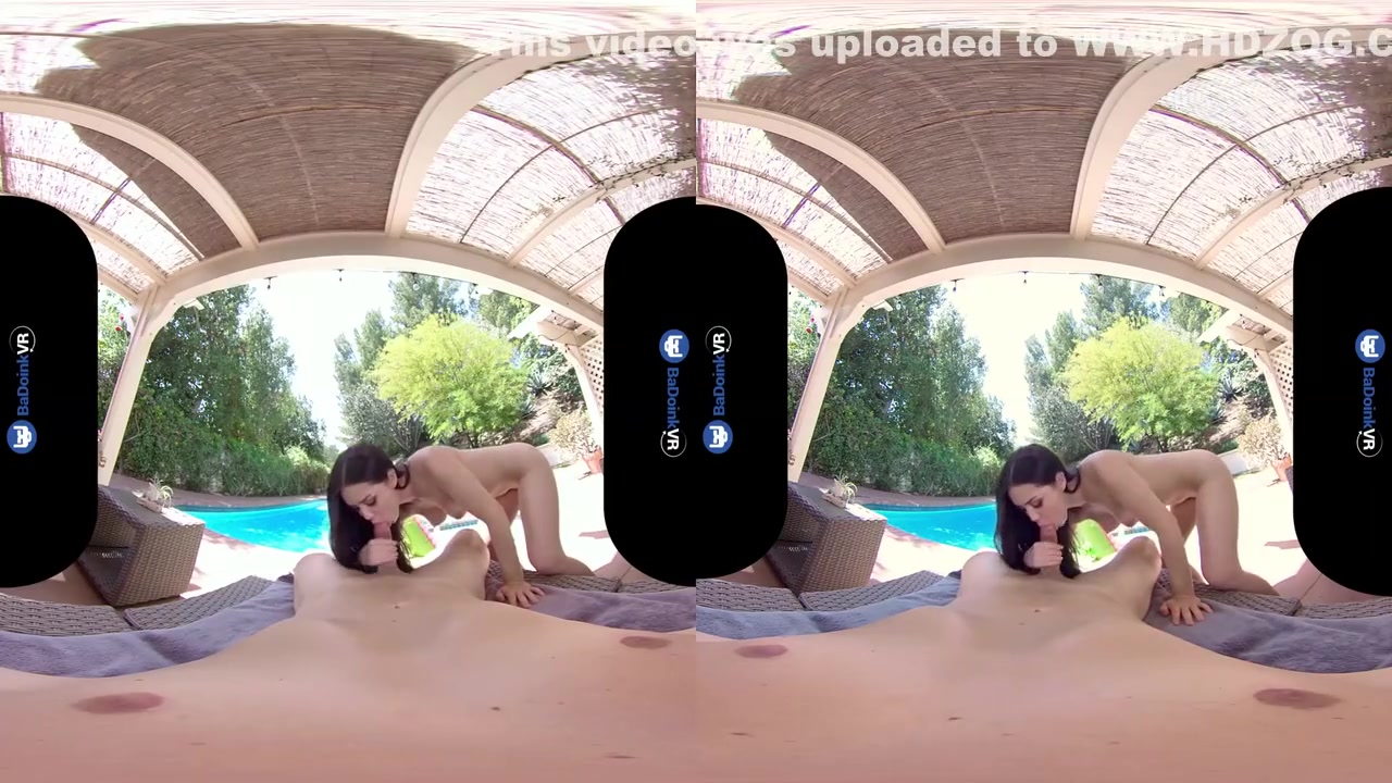 Vr Porn, Brunette Babe And Alina Lopez - One On One Outdoor Sex Party