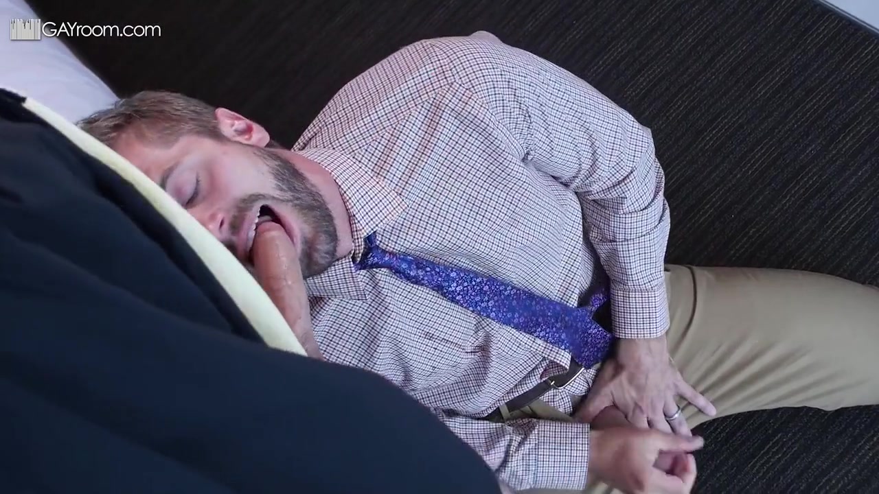 Ryan Pitt And Wesley Woods - Stepdaddys Decadent Descent