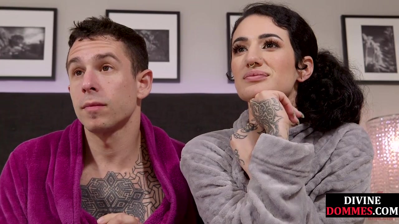 Femdom inked busty big tits MILF enjoys ***with sub