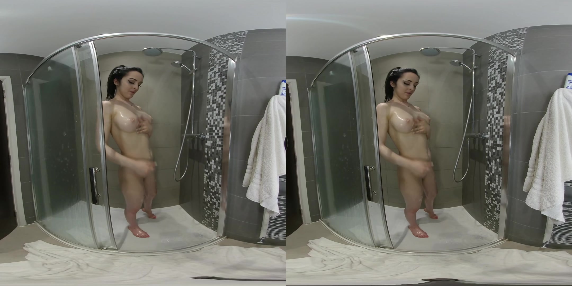 Shower Time - EllieLouiseVR