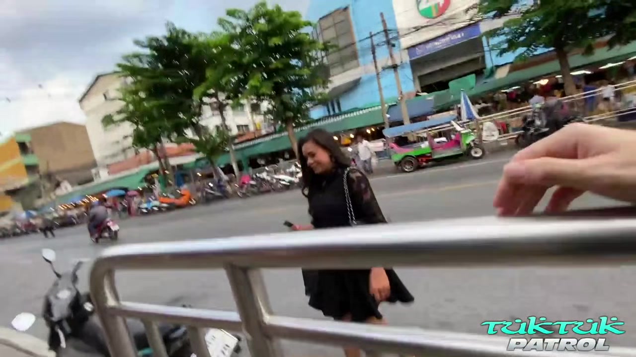 Thai MILF Barbie