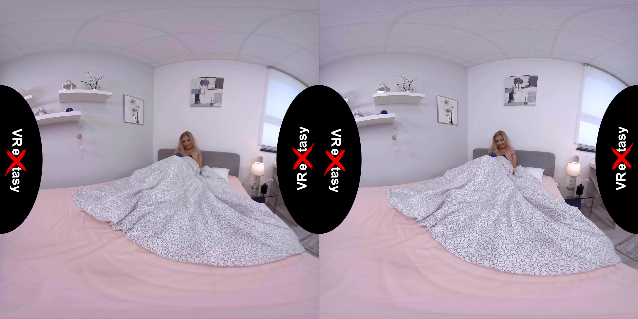 Cayla Lyons - Morning Masturbation; Beautiful Blonde teen 18+ Solo