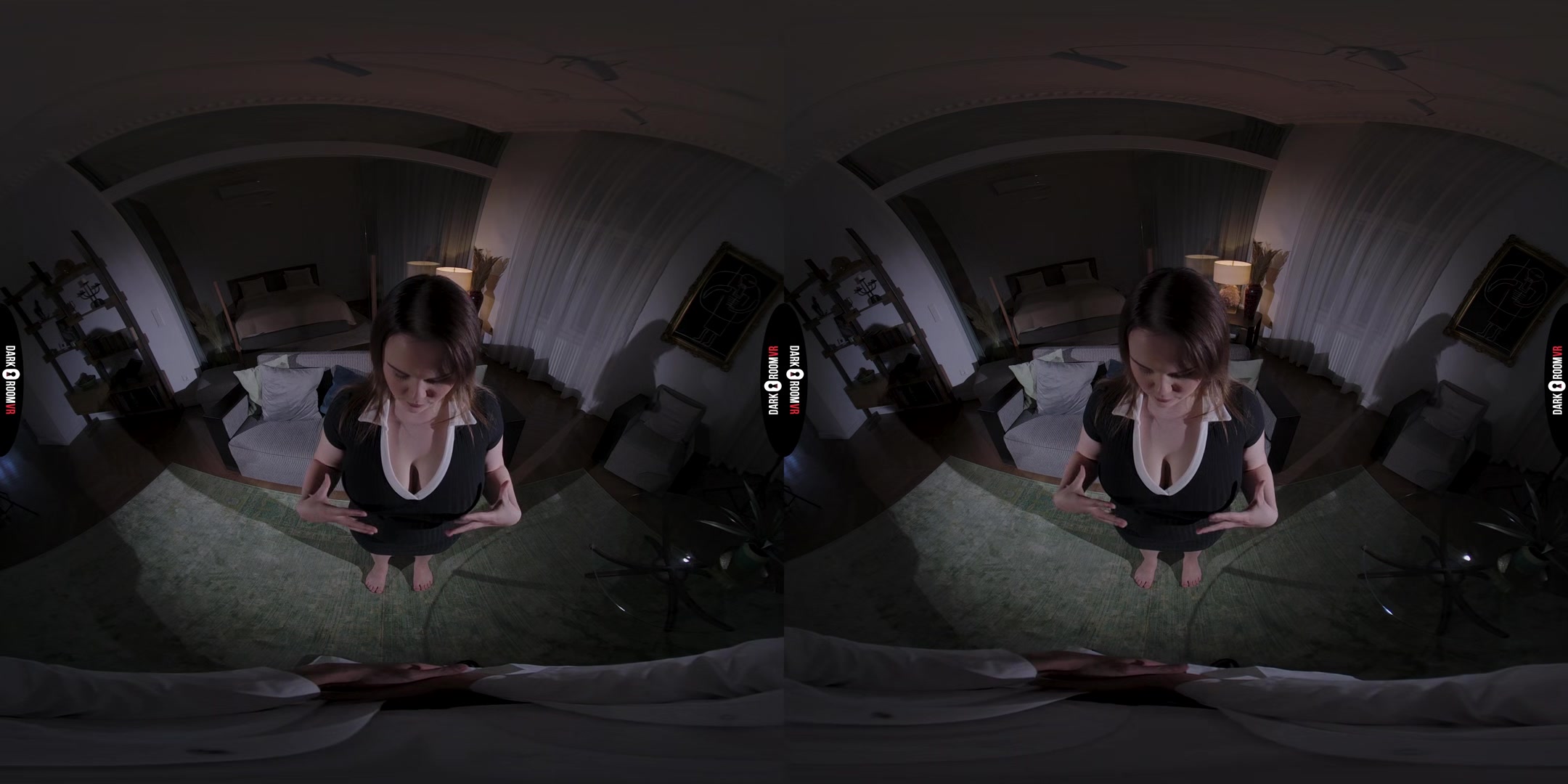 Peachy Alice VR Porn: Big Boobs Problem - DarkRoomVR