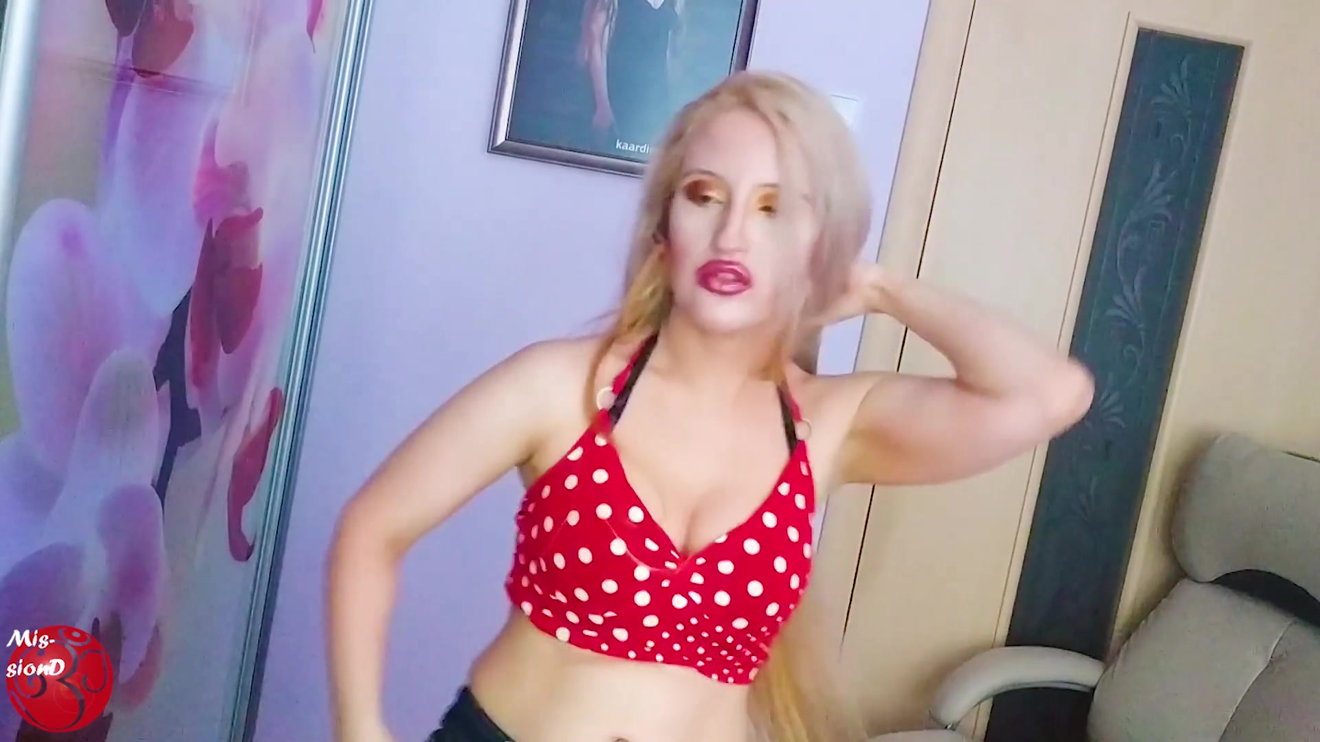 Dance And Strip With Me - Sex Movies Featuring Findom Goaldigger