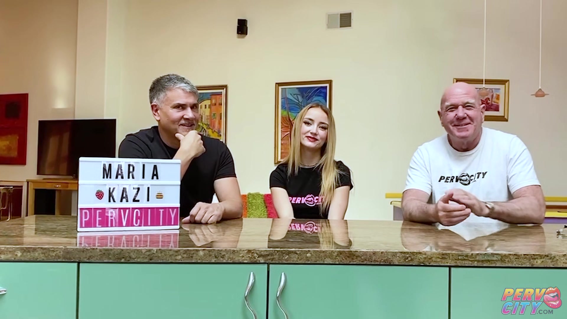 Maria Kazi Live