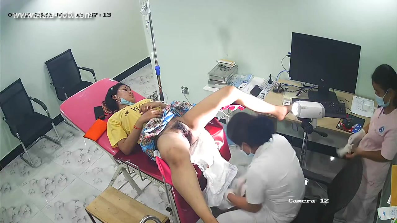 Peeping Hospital patient.9