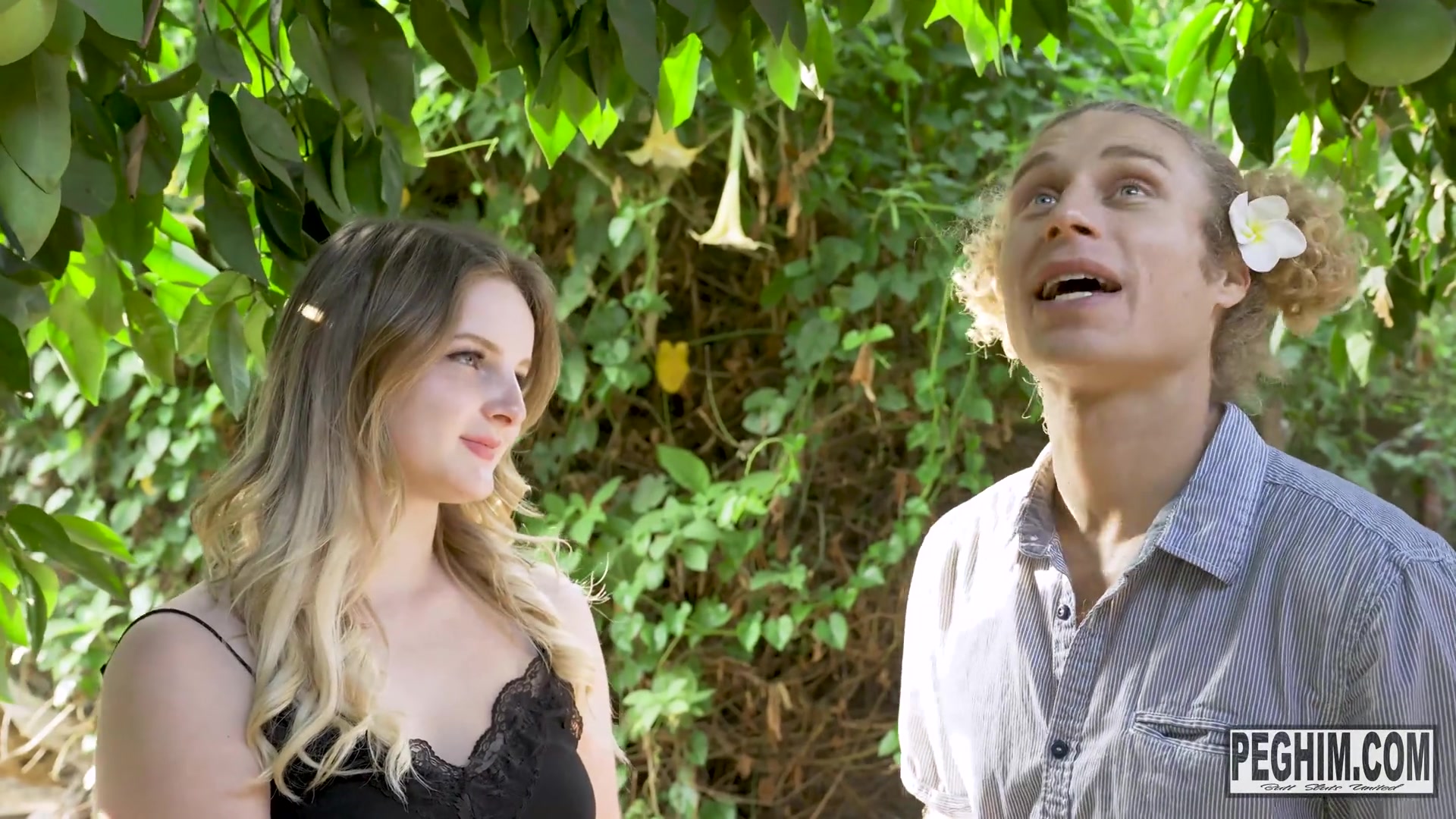 Unripe Fruit Eliza Eves Is A Slutty Neighbor - Sex Movies Featuring Peghim