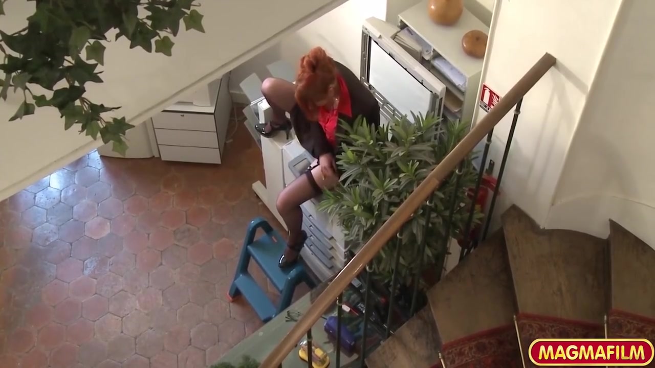 Office Babe Gets Arse Nailed