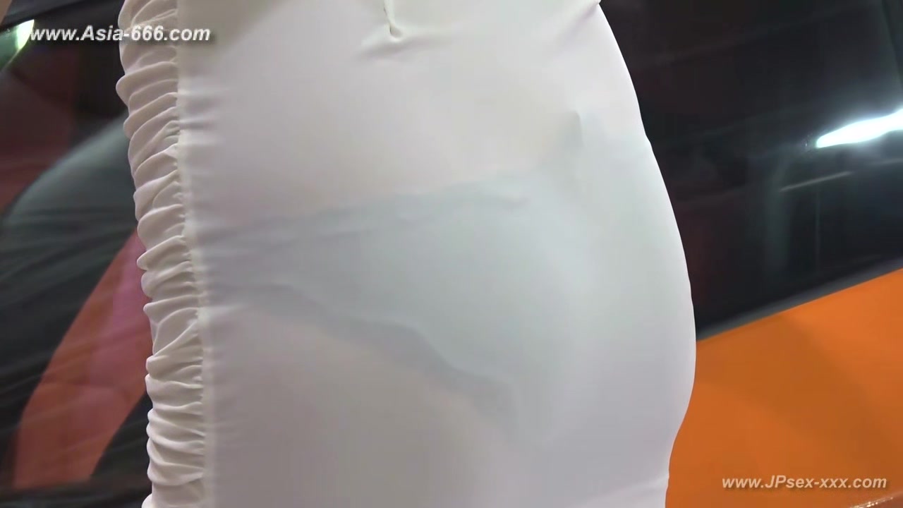 Chinese model in sexy lingerie show.13