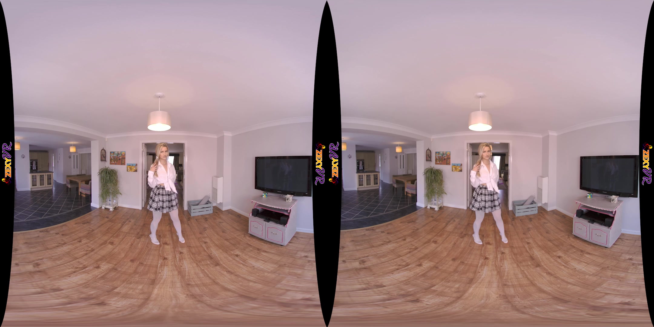 See What's Underneath featuring Sasha - ZexyVR