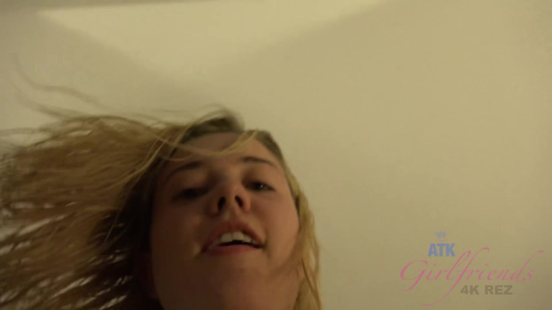 Virtual Vacation Hawaii With Haley Reed 2/10