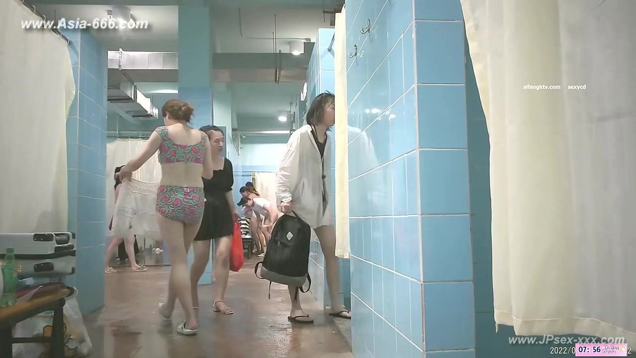 chinese public bathroom.2