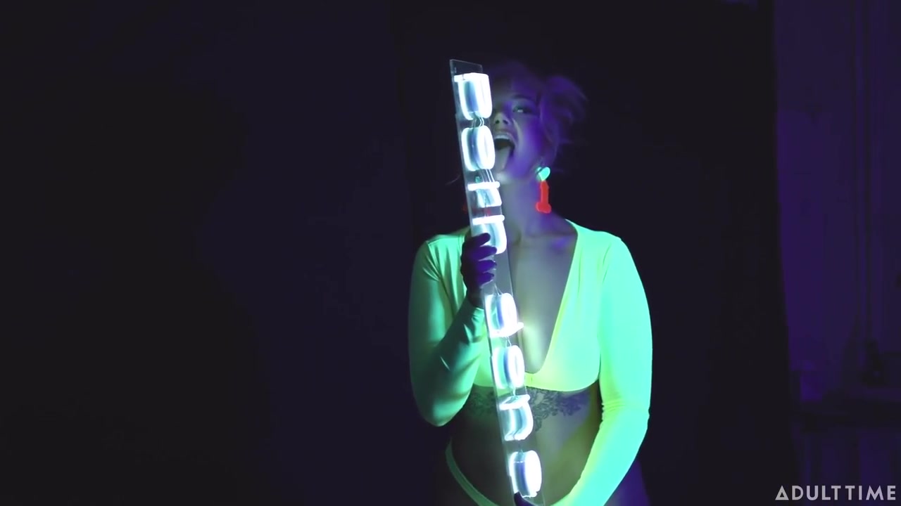 Siri Dahl - Sitting Down With Pornstar Interview